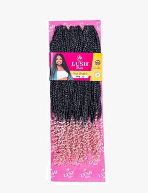 women crochet and attachment